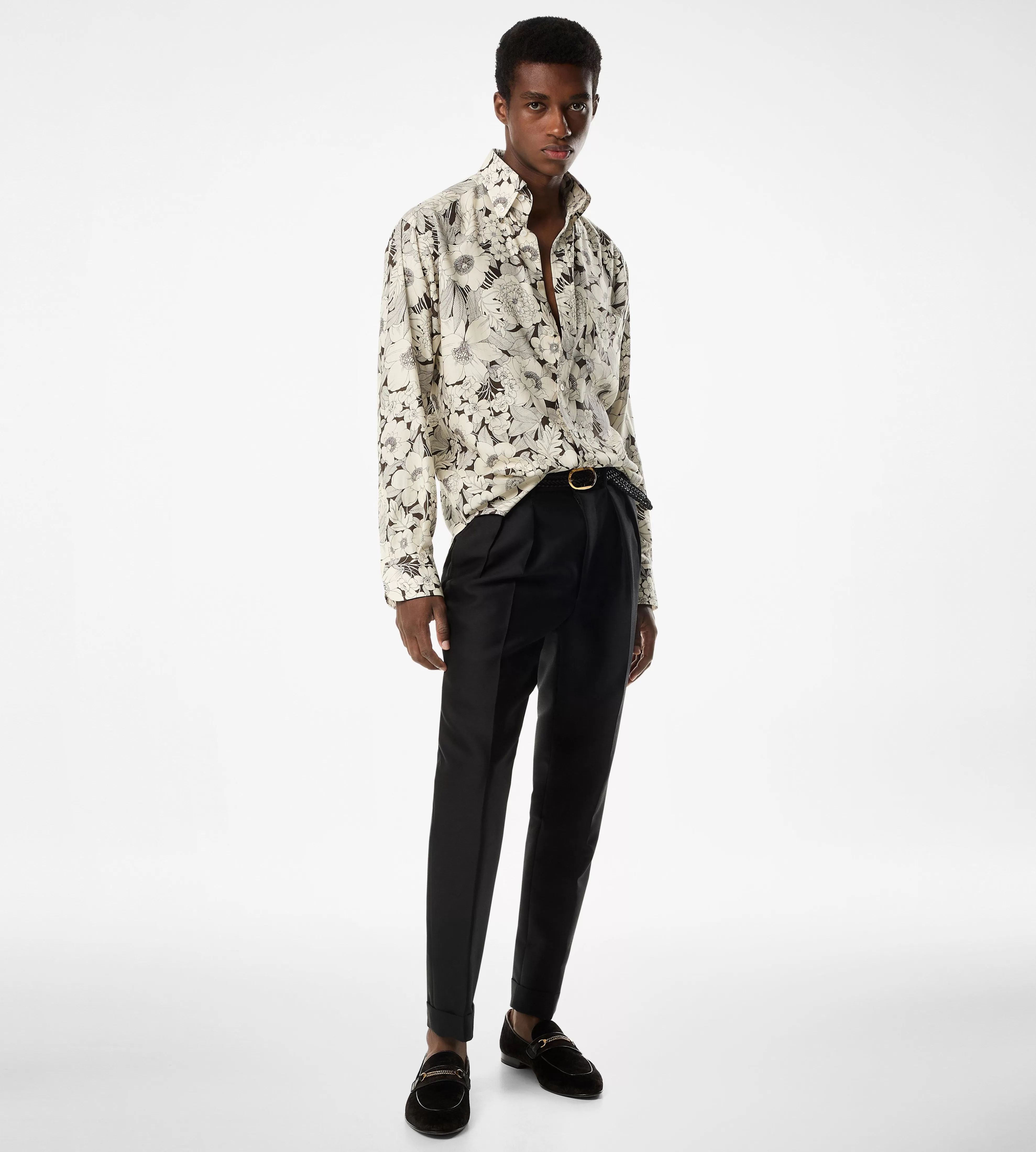 TOM FORD LINEAR FLORAL FLUID FIT SHIRT COMBO WHITE & BLACK^MEN | MEN Shirts | JETSETTER EDIT