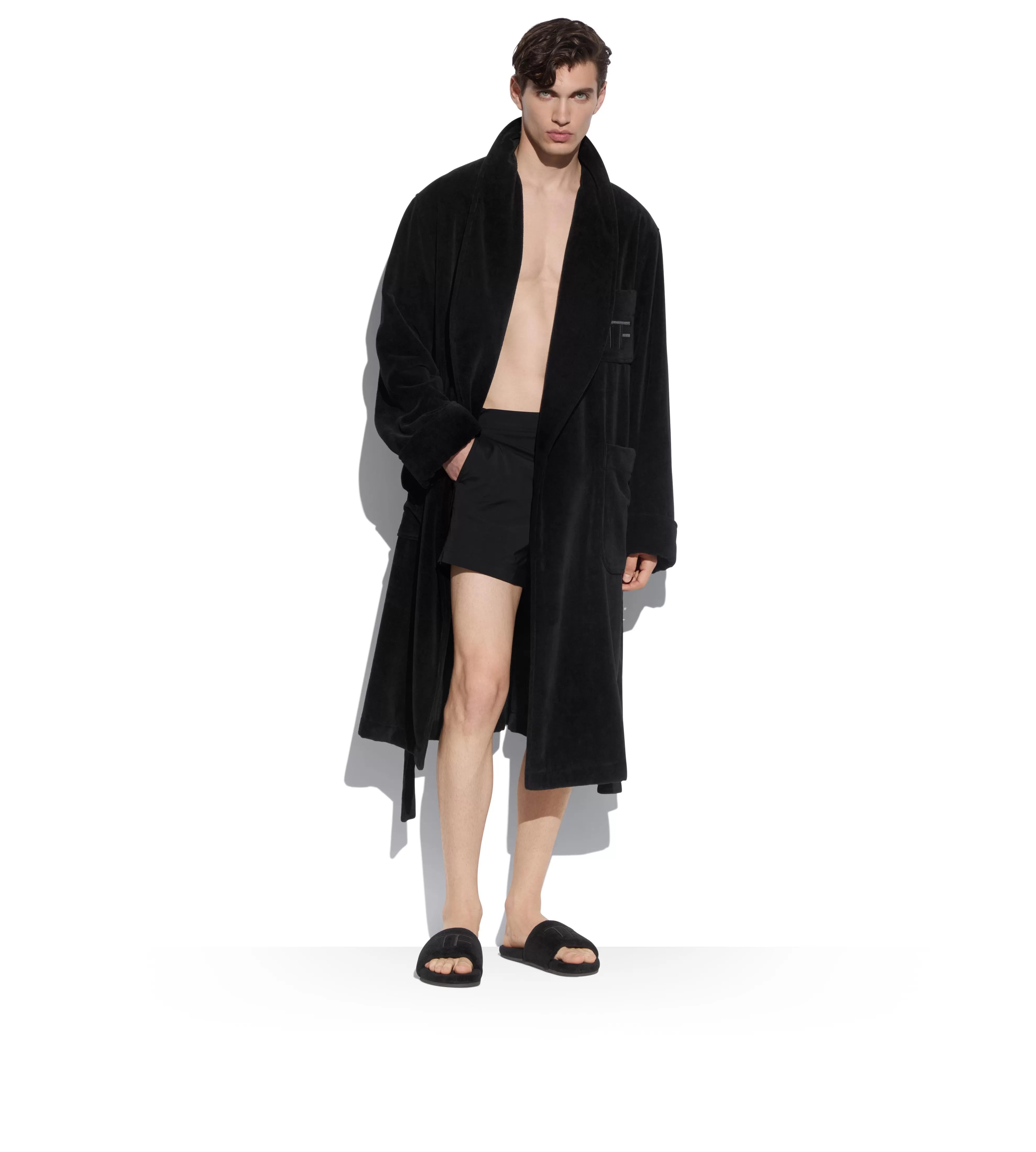 TOM FORD SOLID TOWELLING SHAWL COLLAR ROBE ^MEN JETSETTER EDIT