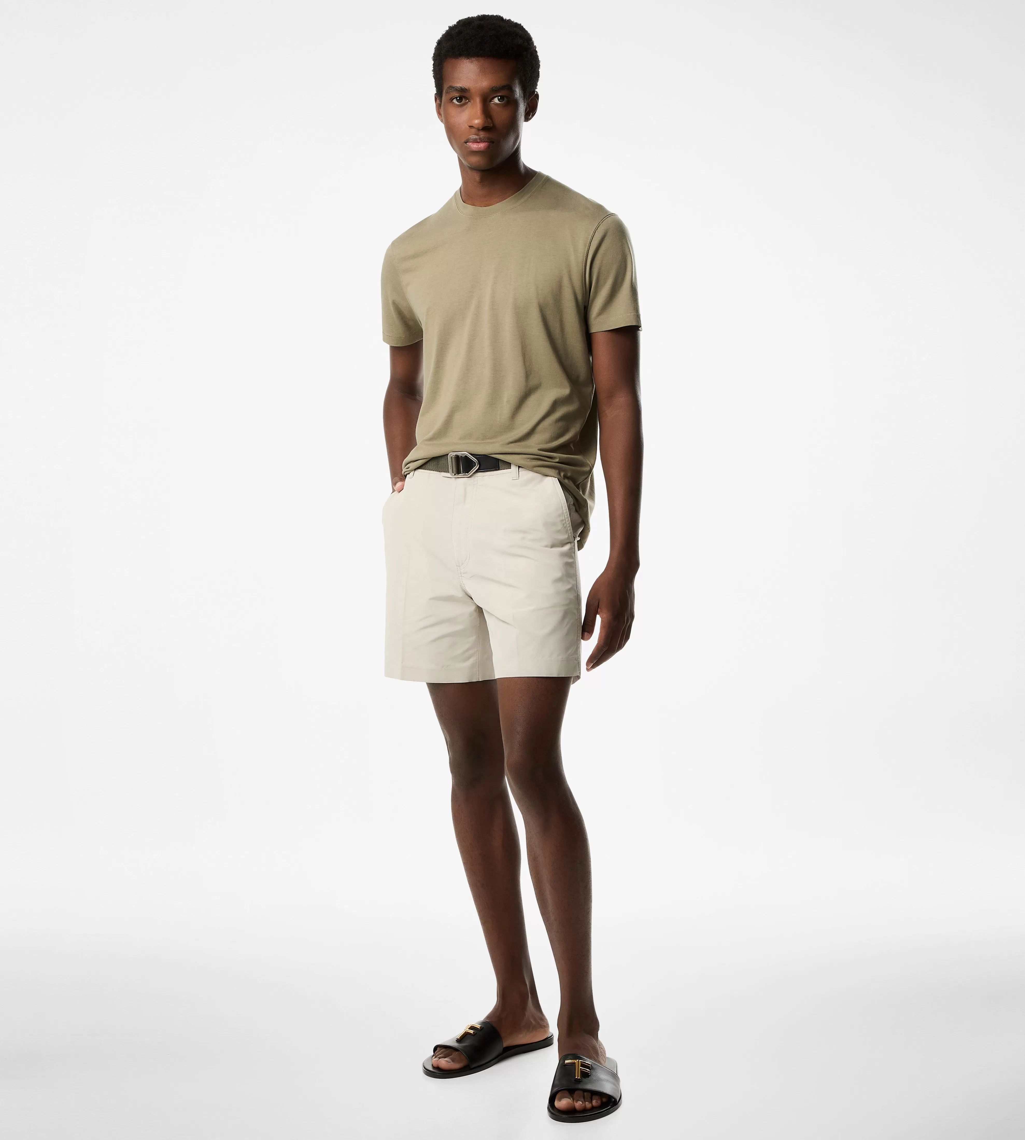 TOM FORD TECHNICAL FAILLE TAILORED SHORTS CHALK^MEN | MEN JETSETTER EDIT | SPRING 24